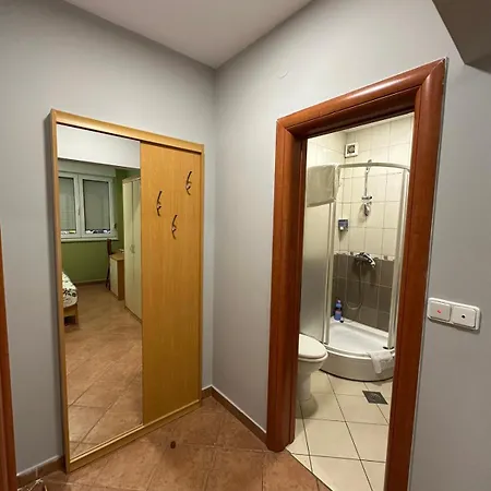 La Riva موستار