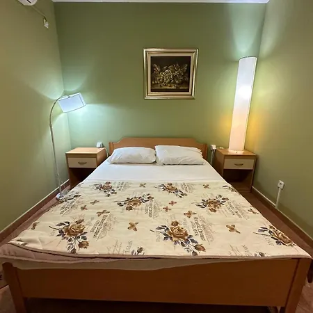 La Riva * موستار