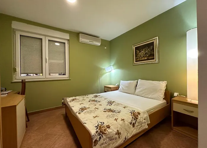 La Riva * موستار